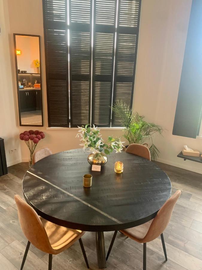 Sleep Inn - Black And Gold Loft Antwerp Cityview Экстерьер фото