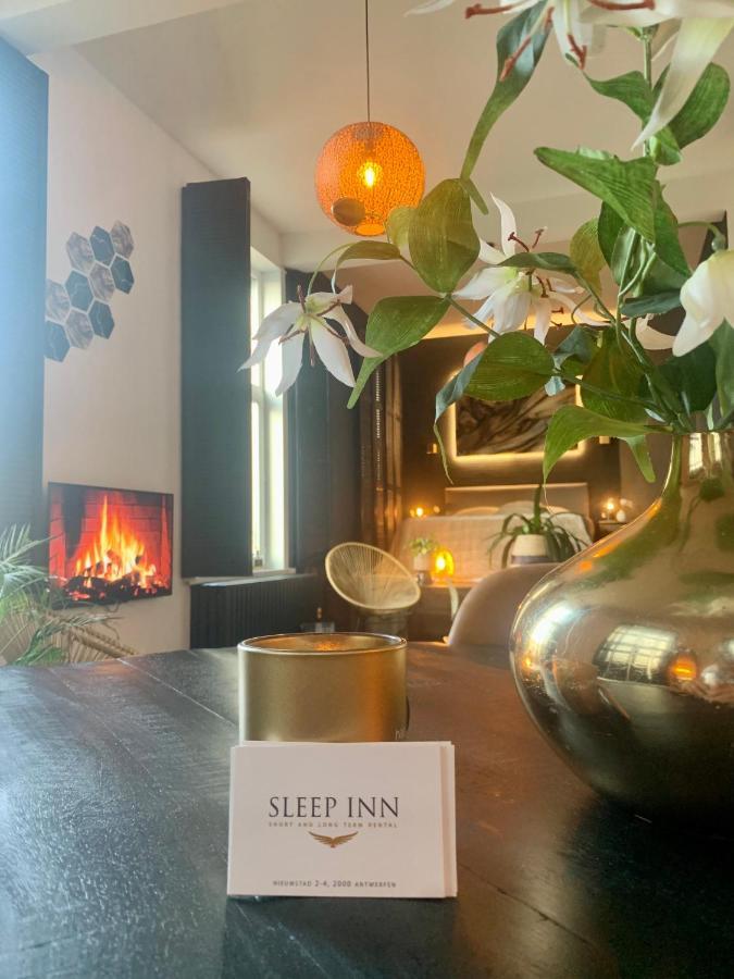 Sleep Inn - Black And Gold Loft Antwerp Cityview Экстерьер фото