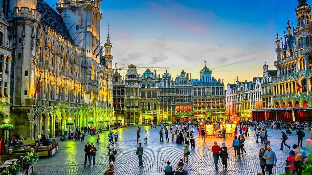 Sleep Inn - Black And Gold Loft Antwerp Cityview Экстерьер фото